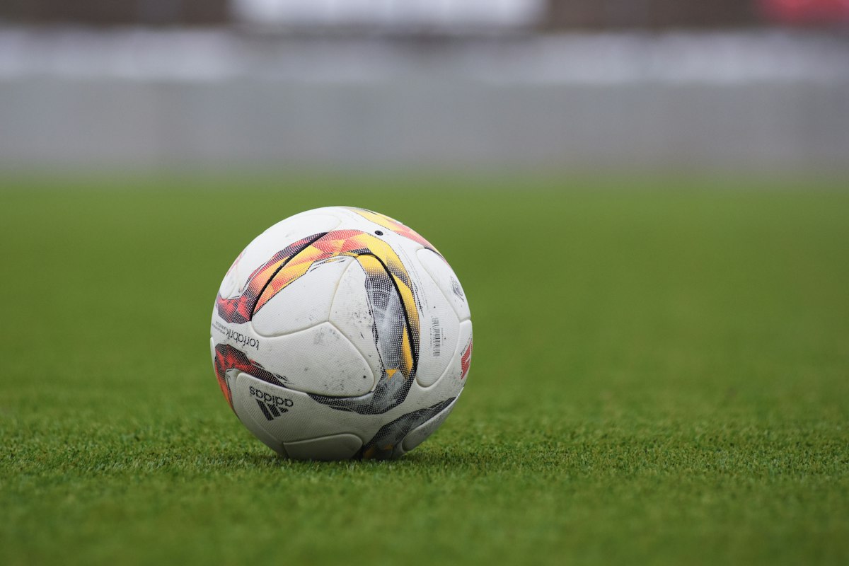 Campo e ambiente calcistico